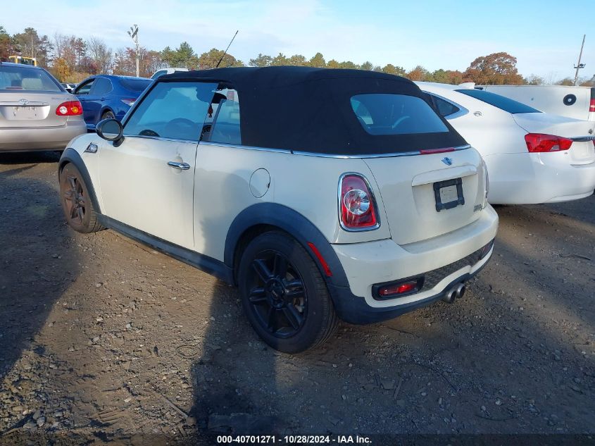 2015 Mini Convertible Cooper S VIN: WMWZP3C52FT708427 Lot: 40701271