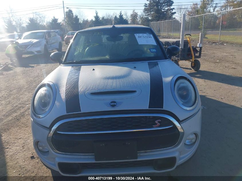 2017 Mini Convertible Cooper S VIN: WMWWG9C39H3C82262 Lot: 40713199