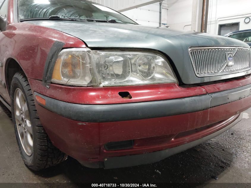 2000 Volvo S40 A/As VIN: YV1VS2559YF573580 Lot: 40718733