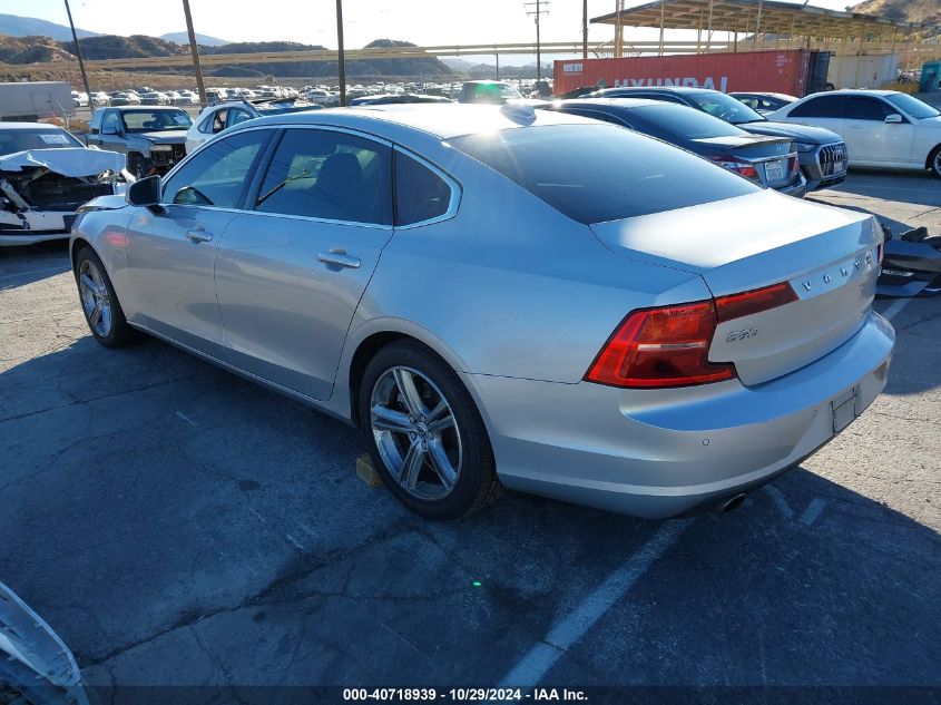 2018 Volvo S90 T5 Momentum VIN: LVY982MK3JP035141 Lot: 40718939