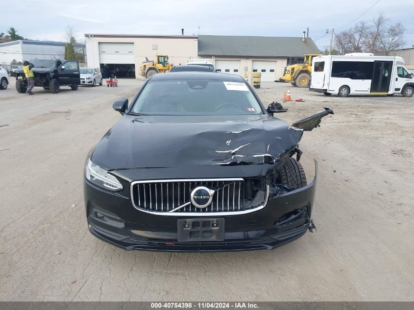 2022 Volvo S90 B6 Momentum VIN: LVY062MK4NP252539 Lot: 40754398