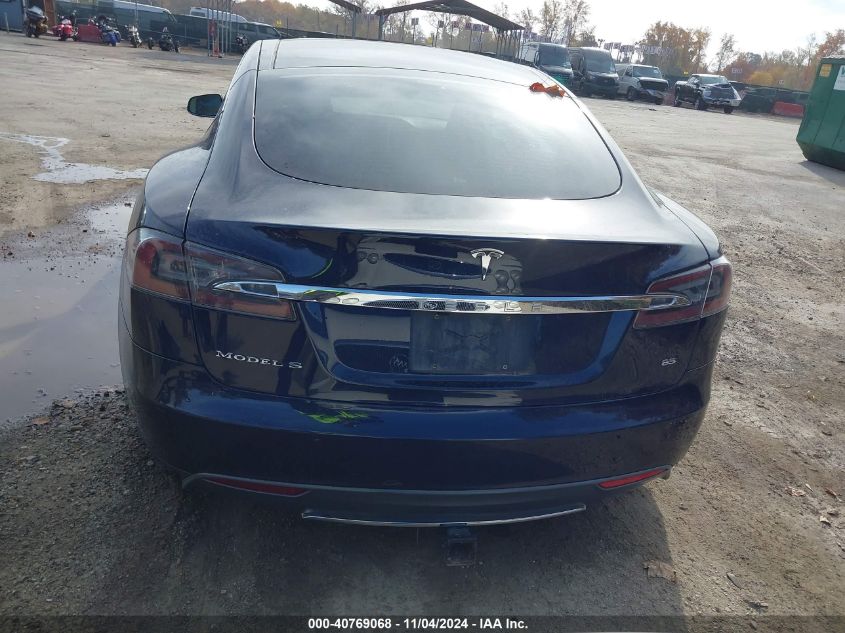 2013 Tesla Model S VIN: 5YJSA1CN3DFP08883 Lot: 40769068