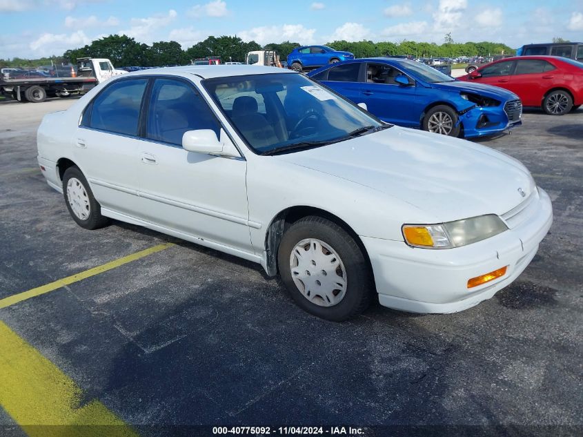 1995 Honda Accord Lx/Ex VIN: 1HGCD5639SA124623 Lot: 40775092