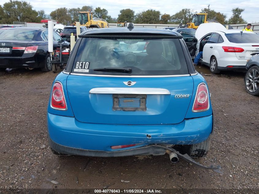 2013 Mini Hardtop Cooper VIN: WMWSU3C56DT686228 Lot: 40776043