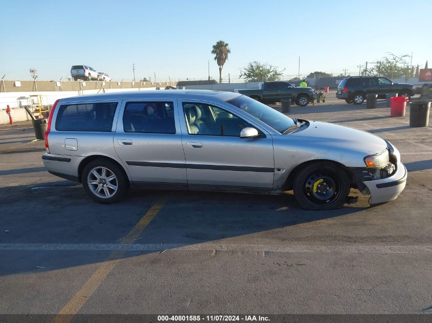 2004 Volvo V70 2.5T VIN: YV1SW59V642361434 Lot: 40801585