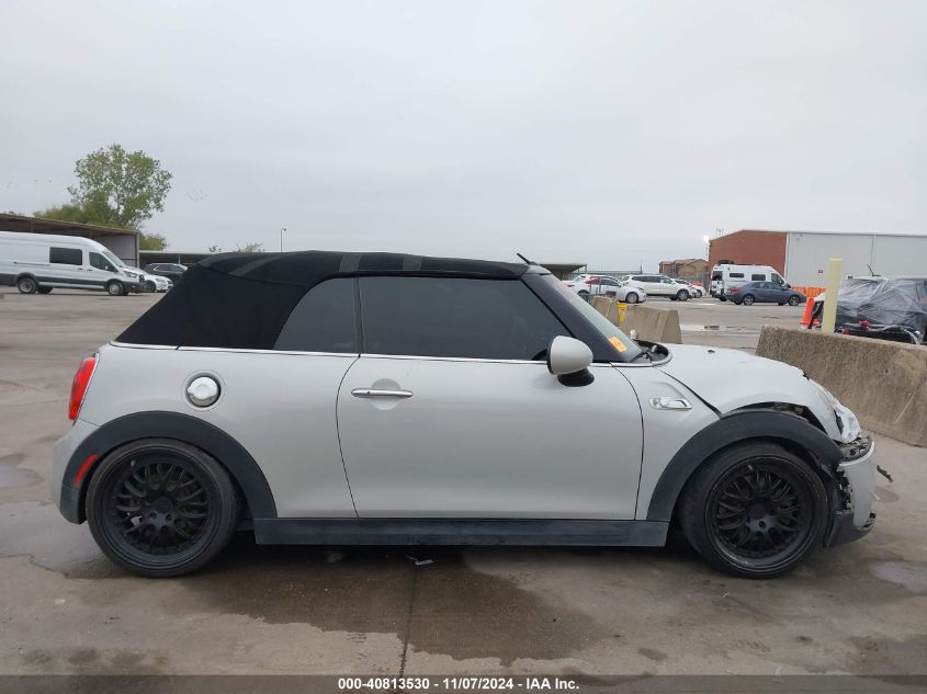 2016 Mini Convertible Cooper S VIN: WMWWG9C56G3C22357 Lot: 40813530