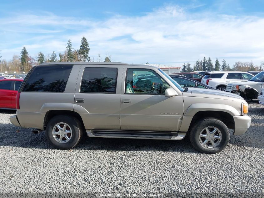 2000 Cadillac Escalade Standard VIN: 1GYEK13R1YR131178 Lot: 40822902