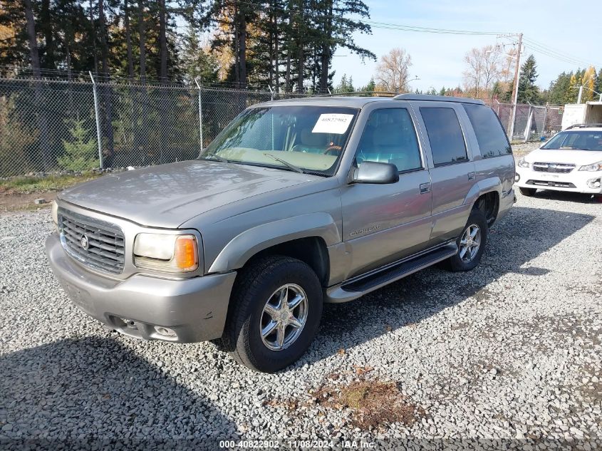 2000 Cadillac Escalade Standard VIN: 1GYEK13R1YR131178 Lot: 40822902