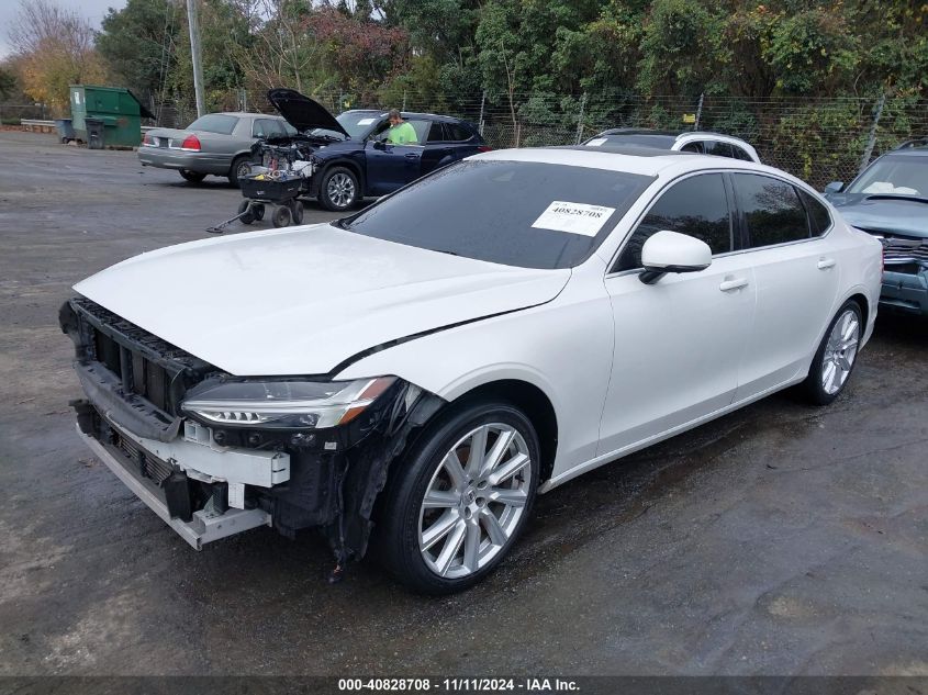 2018 Volvo S90 T5 Momentum VIN: LVY982MK3JP018548 Lot: 40828708