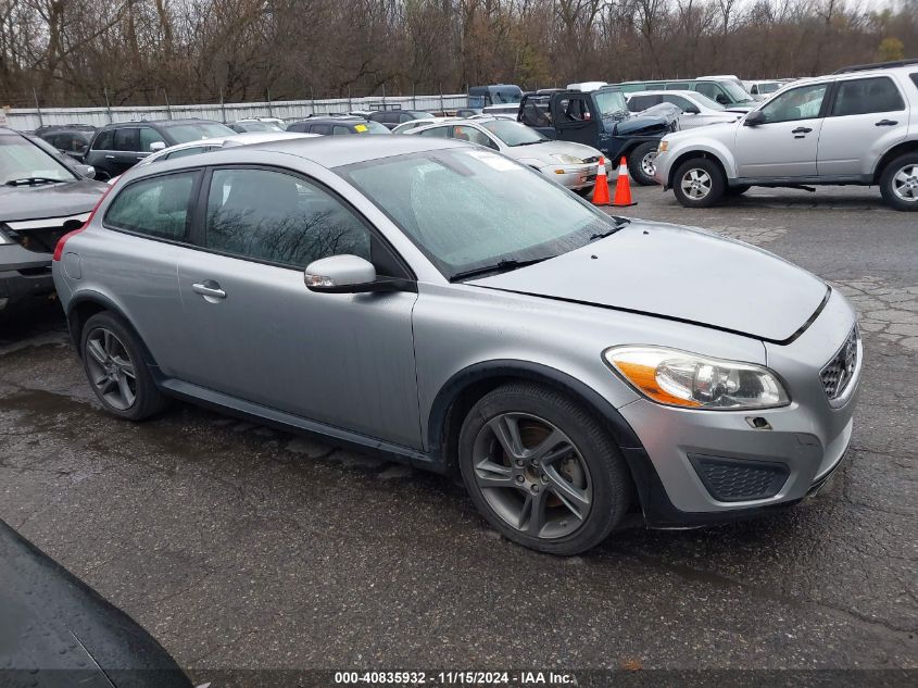 2013 Volvo C30 T5/T5 Platinum/T5 Premier/T5 Premier Plus/T5 R-Design/T5 R-Design Platinum/T5 R-Design Premier VIN: YV1672MK7D2305755 Lot: 40835932