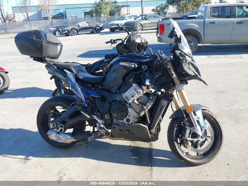 2024 BMW S 1000 Xr VIN: WB10P1302R6J72339 Lot: 40844026