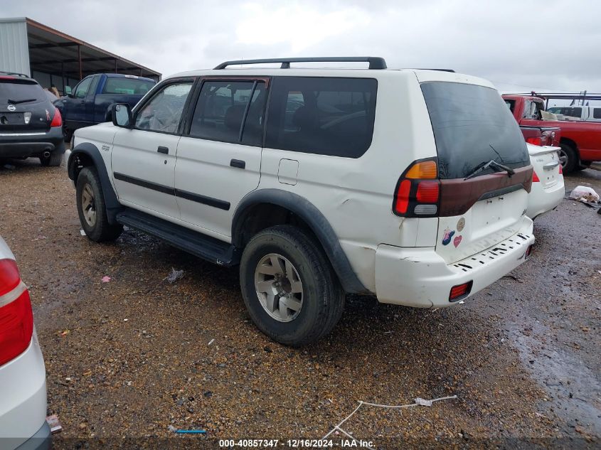 2000 Mitsubishi Montero VIN: JA4MR51R0YJ000534 Lot: 40857347