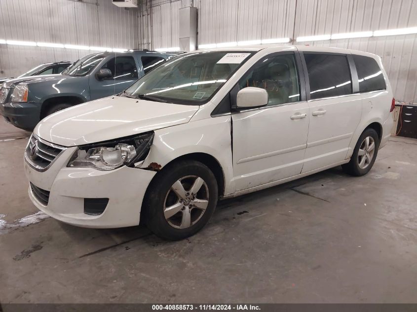 2010 Volkswagen Routan Se VIN: 2V4RW3D11AR236843 Lot: 40858573