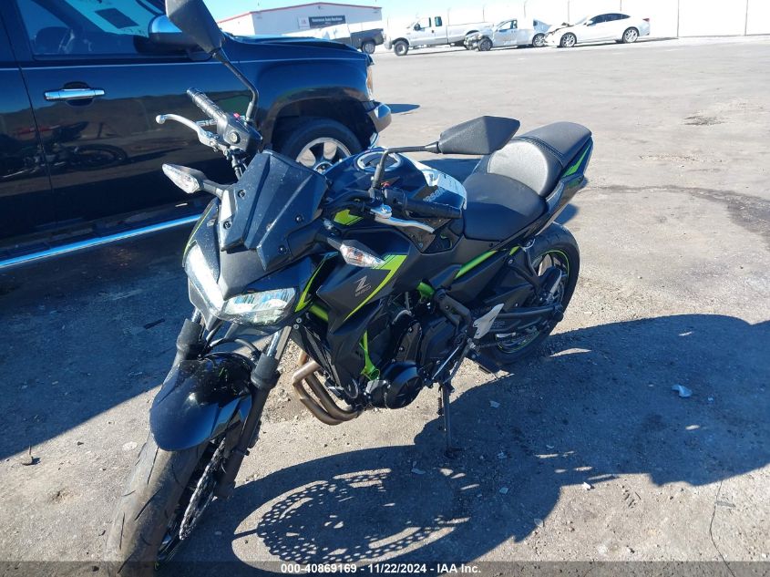 2022 Kawasaki Er650 L VIN: ML5EREL14NDA72667 Lot: 40869169