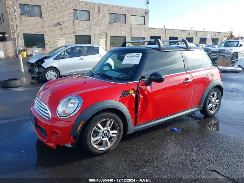 2013 Mini Hardtop Cooper VIN: WMWSU3C56DT684592 Lot: 40895440