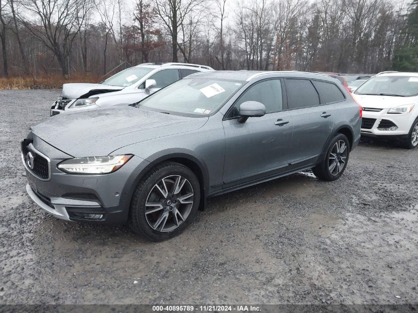 2017 Volvo V90 Cross Country T6 VIN: YV4A22NL7H1000903 Lot: 40895789