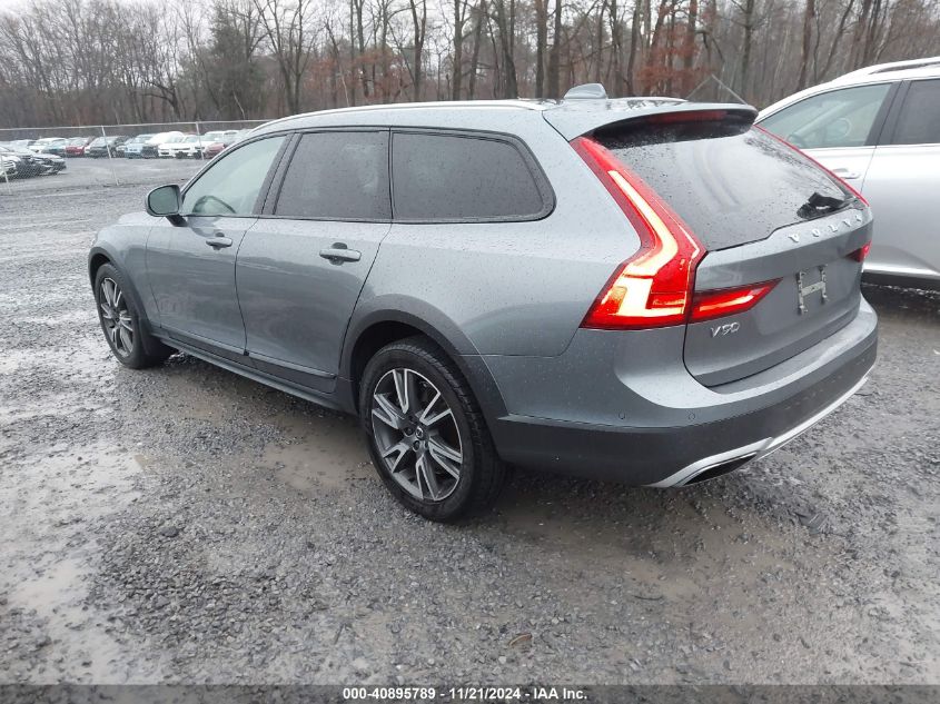 2017 Volvo V90 Cross Country T6 VIN: YV4A22NL7H1000903 Lot: 40895789