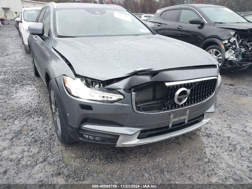 2017 Volvo V90 Cross Country T6 VIN: YV4A22NL7H1000903 Lot: 40895789