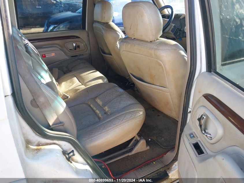 2000 Cadillac Escalade Standard VIN: 1GYEK13RXYR165653 Lot: 40899653