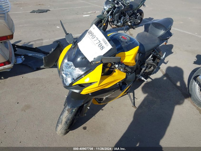 2012 Suzuki Gsx750 VIN: JS1GR7MA0C2102157 Lot: 40907708