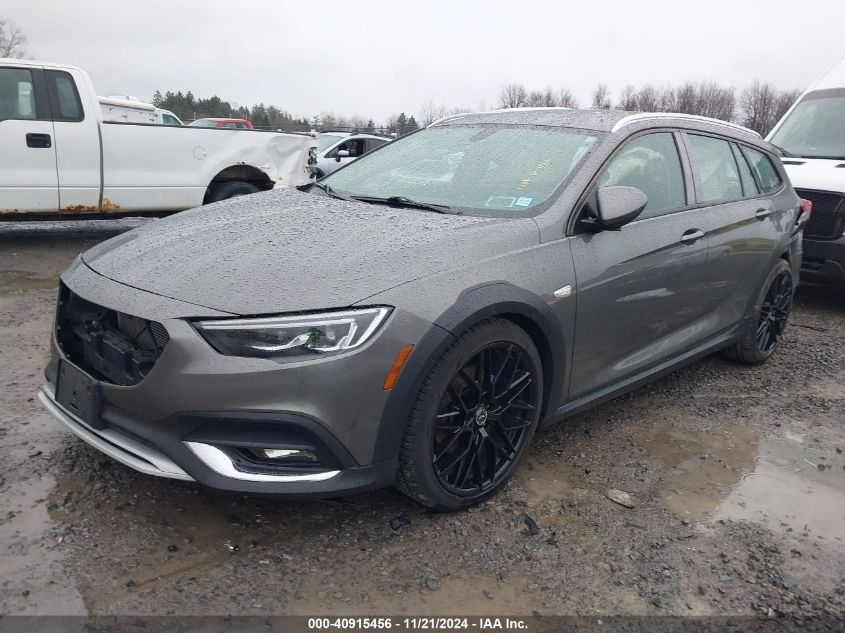 2018 Buick Regal Tourx Essence VIN: W04GV8SX9J1174499 Lot: 40915456