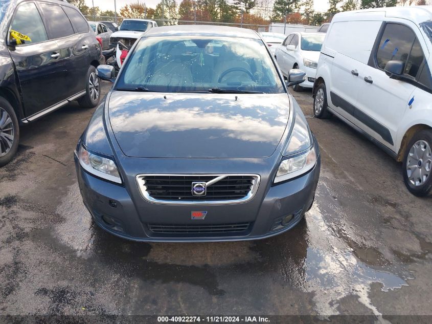 2010 Volvo V50 2.4I VIN: YV1382MWXA2540441 Lot: 40922274