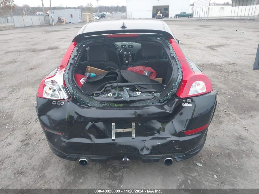 2011 Volvo C30 T5/T5 R-Design VIN: YV1672MK6B2235856 Lot: 40925009