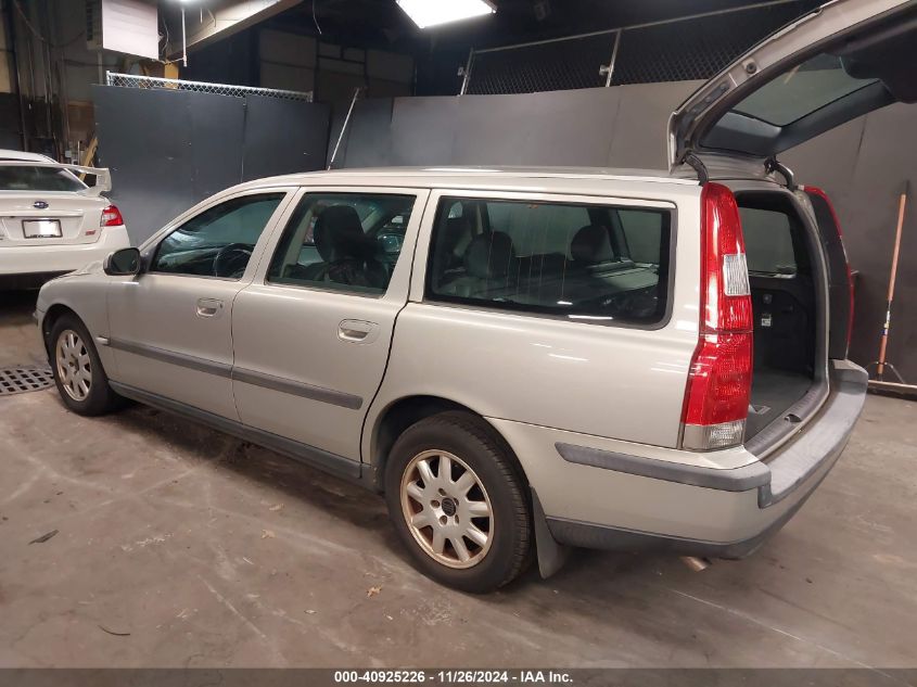 2001 Volvo V70 2.4 VIN: YV1SW61R611109527 Lot: 40925226