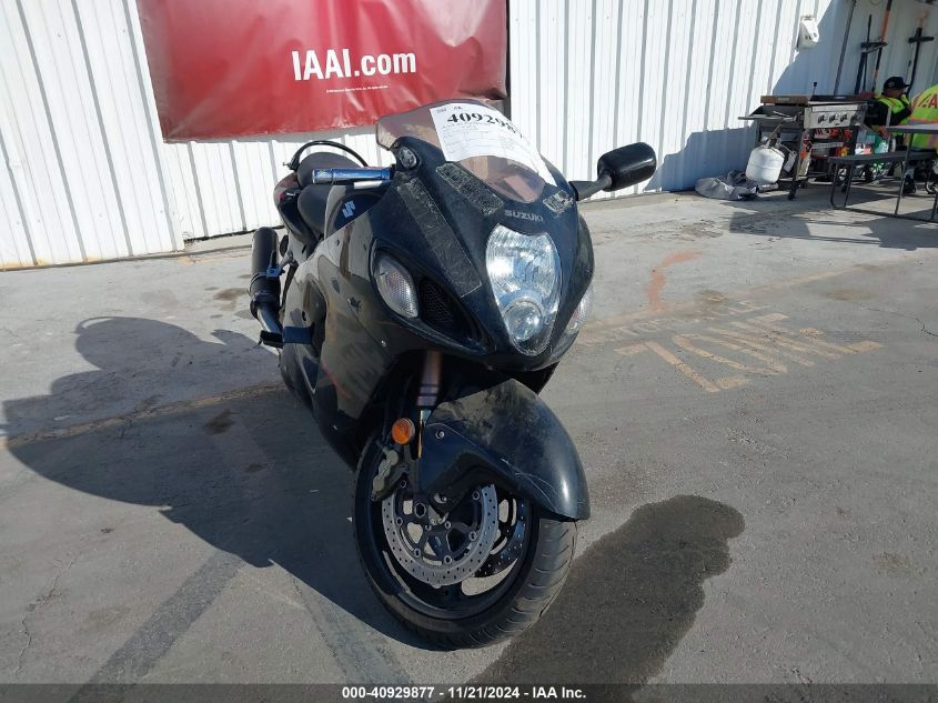 2007 Suzuki Gsx1300 Rz VIN: JS1GW71A372102396 Lot: 40929877