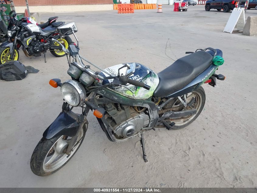 2001 Suzuki Gs500 VIN: JS1GM51A912100525 Lot: 40931554