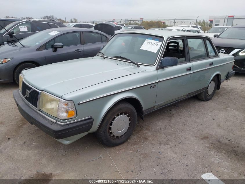 1988 Volvo 244 Dl/Gl VIN: YV1AX884XJ1322432 Lot: 40932165