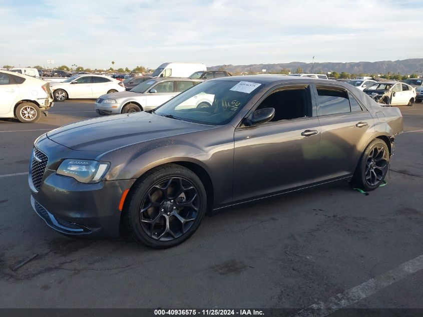 2019 Chrysler 300 Touring VIN: 2C3CCAAG0KH556043