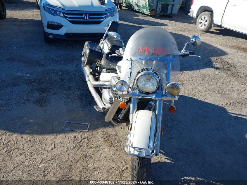 2003 Suzuki Vl800 VIN: JS1VS54A932108880 Lot: 40946182