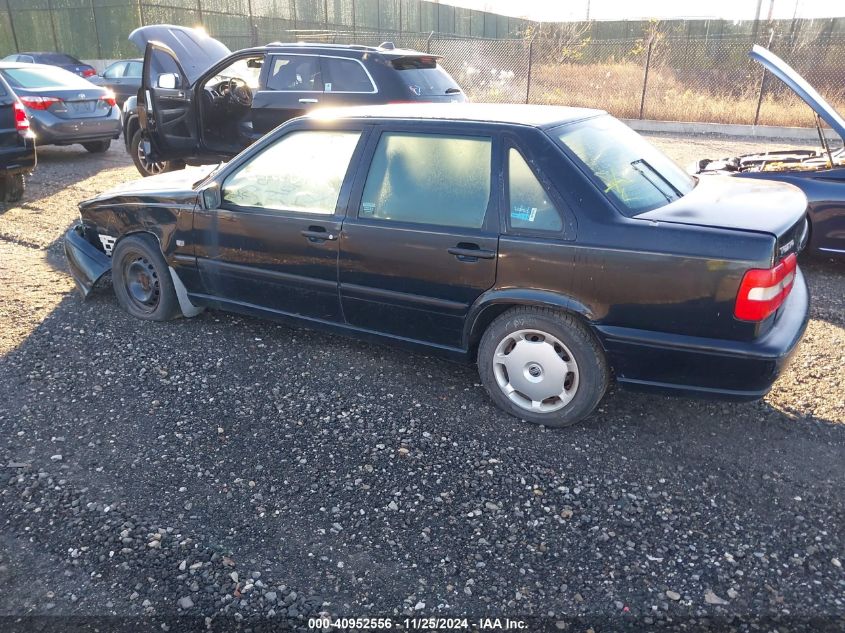 1999 Volvo S70 VIN: YV1LS55A1X2616448 Lot: 40952556