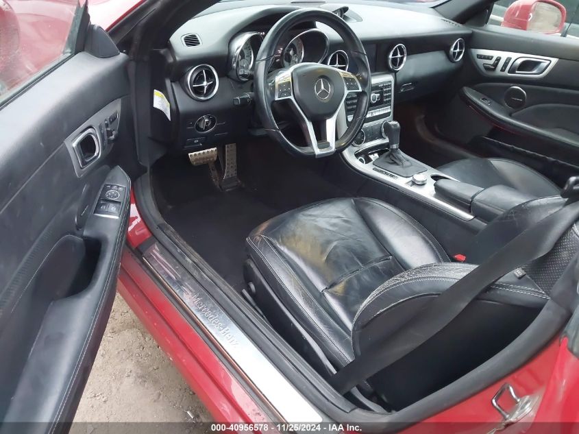 2012 Mercedes-Benz Slk 350 VIN: WDDPK5HA2CF031907 Lot: 40956578