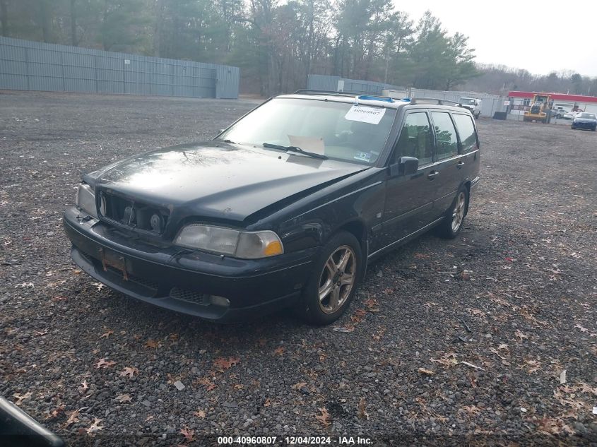 1999 Volvo V70 R VIN: YV1LV62D6X2597925 Lot: 40960807