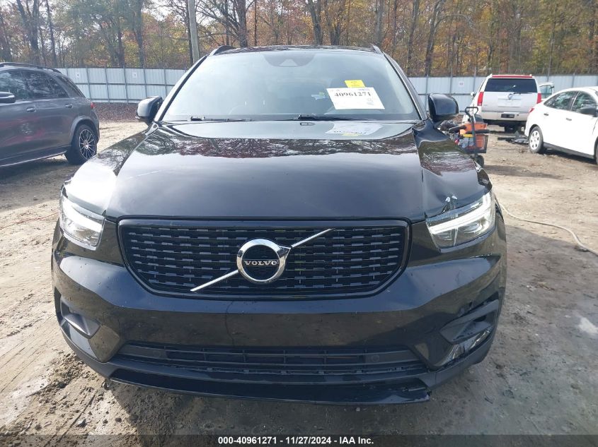 2019 Volvo Xc40 T5 R-Design VIN: YV4162UM7K2140627 Lot: 40961271