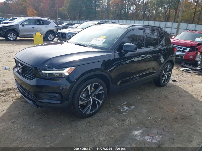 2019 Volvo Xc40 T5 R-Design VIN: YV4162UM7K2140627 Lot: 40961271