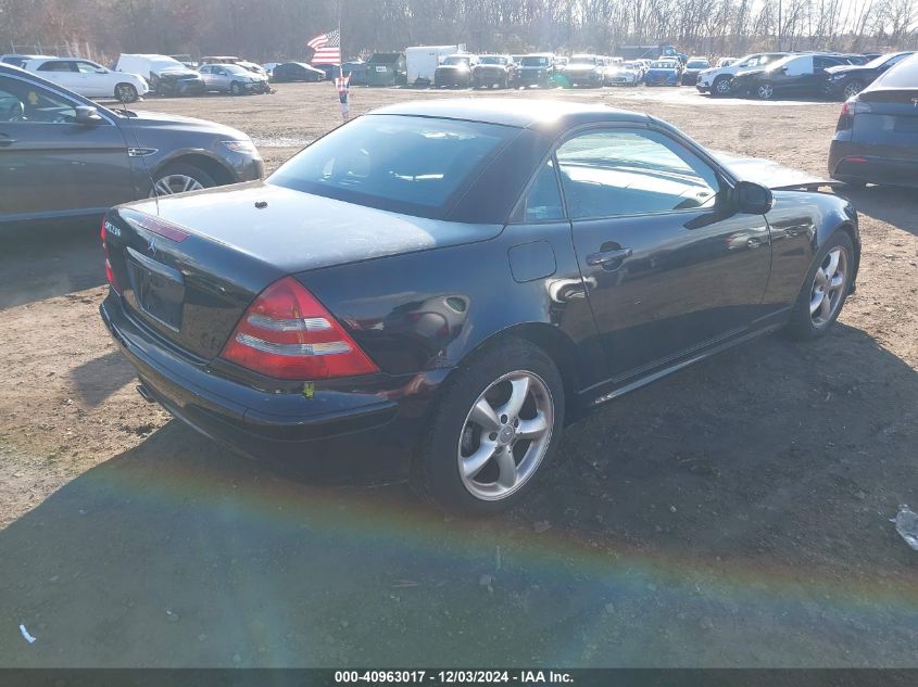 2001 Mercedes-Benz Slk 320 VIN: WDBKK65F61F222865 Lot: 40963017