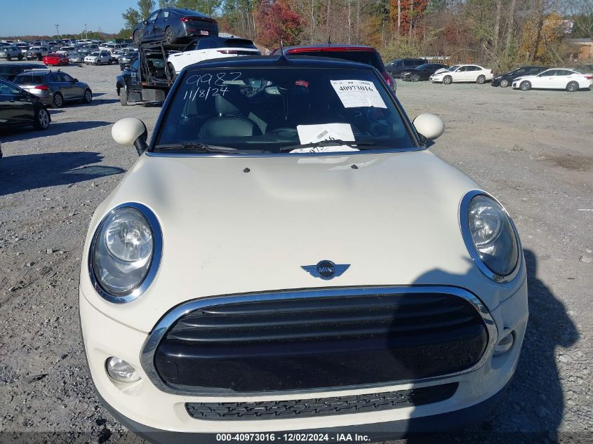 2017 Mini Convertible Cooper VIN: WMWWG5C36H3C99982 Lot: 40973016