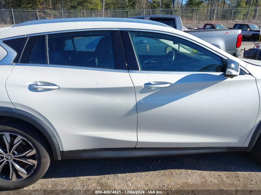 2018 Infiniti Qx30 Premium VIN: SJKCH5CR0JA056820 Lot: 40974821