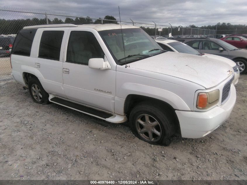 1999 Cadillac Escalade Standard VIN: 1GYEK13R0XR401774 Lot: 40976480