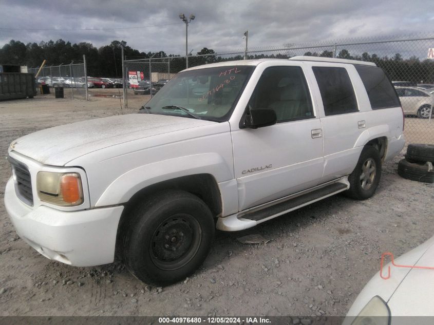 1999 Cadillac Escalade Standard VIN: 1GYEK13R0XR401774 Lot: 40976480