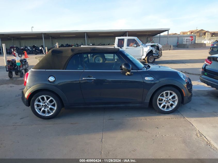 2018 Mini Convertible Cooper S VIN: WMWWG9C54J3C82712 Lot: 40980424