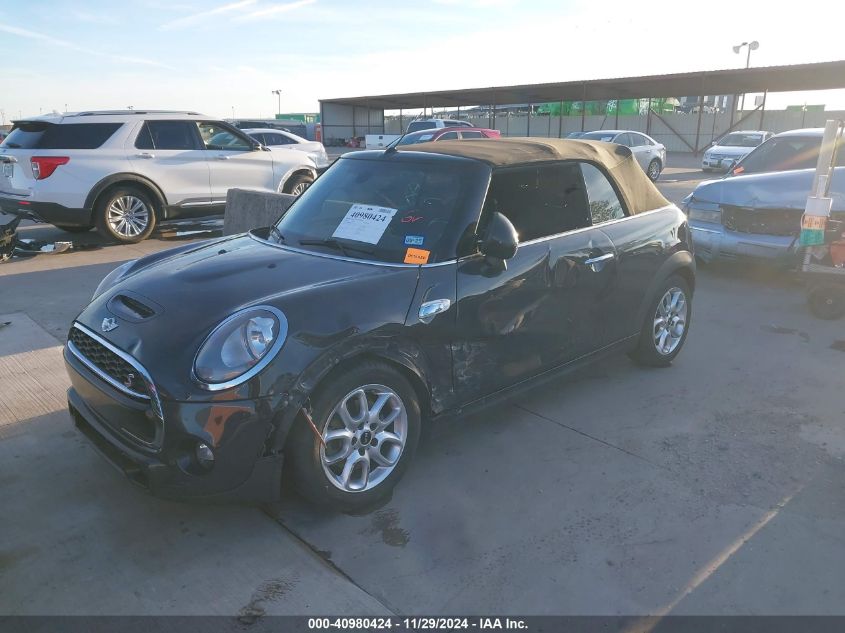 2018 Mini Convertible Cooper S VIN: WMWWG9C54J3C82712 Lot: 40980424