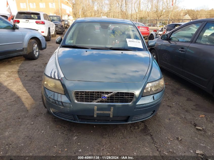 2004 Volvo S40 2.4I VIN: YV1MS382242027630 Lot: 40981138