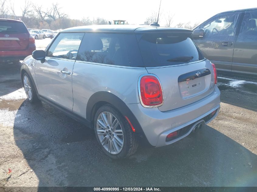 2017 Mini Hardtop Cooper S VIN: WMWXP7C34H3B94681 Lot: 40990995