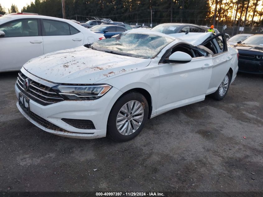 2019 Volkswagen Jetta 1.4T R-Line/1.4T S/1.4T Se VIN: 3VWC57BU2KM196799 Lot: 40997397