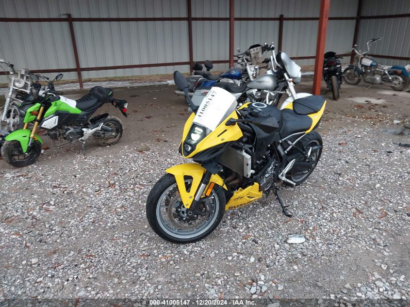 2024 Suzuki Gsx800 F VIN: JS1EM13B0R7102071 Lot: 41005147