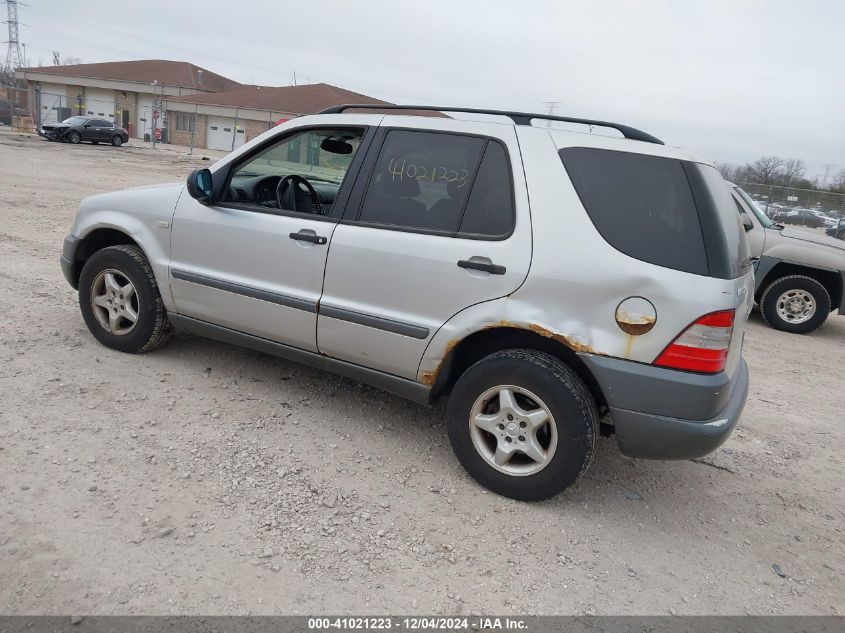 1999 Mercedes-Benz Ml 320 VIN: 4JGAB54E4XA110163 Lot: 41021223